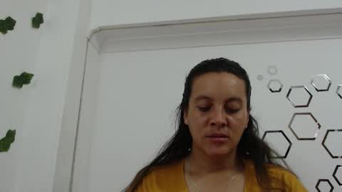 Carolina online show from November 24, 9:25 pm