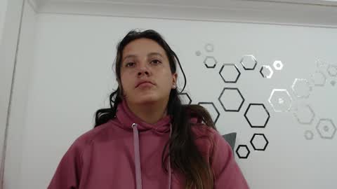 Carolina online show from December 16, 10:15 pm