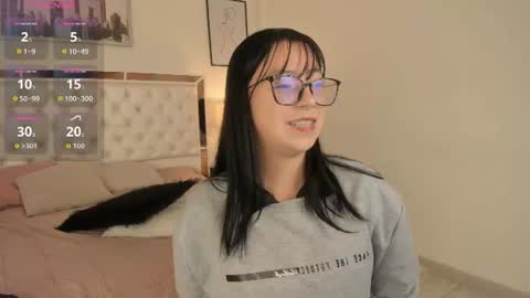 Zoe online show from June 26, 8:57 pm