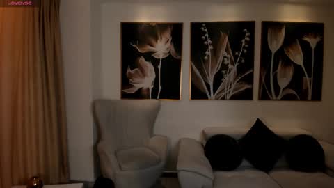 Zoe Armstrong online show from September 16, 3:07 am