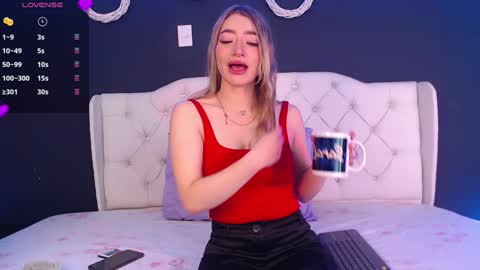 zoe online show from December 17, 11:39 am