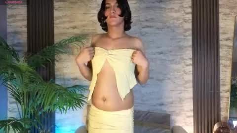 Snapshot of zoee_kiss_ chatting on March 20, 9:08 pm ZOE online show from March 20, 9:08 pm