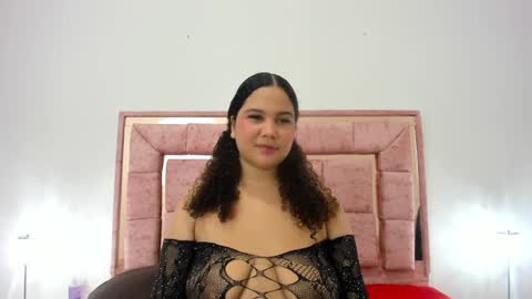 zoee online show from January 10, 3:07 am