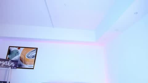 zoee_millerr online show from March 26, 12:22 pm