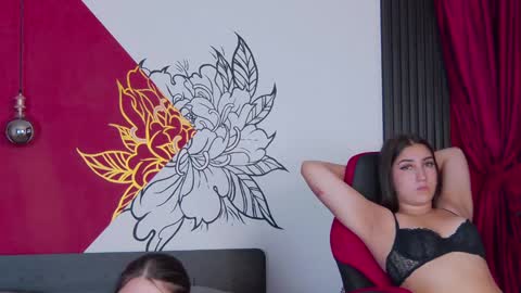 Zoe online show from January 11, 4:46 pm