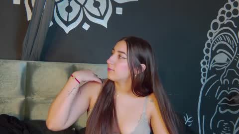 Zoe online show from March 7, 11:51 am