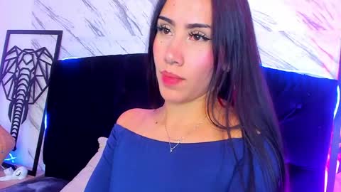 Laura  online show from May 14, 5:58 am