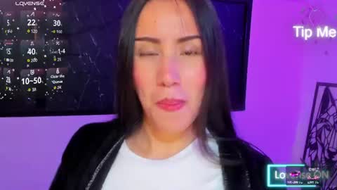 Laura  online show from June 30, 4:13 am