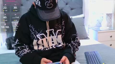 Zoe Krug online show from January 14, 11:49 am