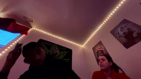 LovelyLatin25 online show from January 23, 10:44 pm