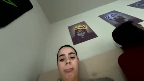 LovelyLatin25 online show from January 28, 1:59 pm