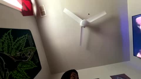 LovelyLatin25 online show from January 31, 3:33 pm