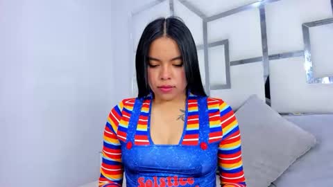 ZoeSwam online show from October 31, 12:06 pm