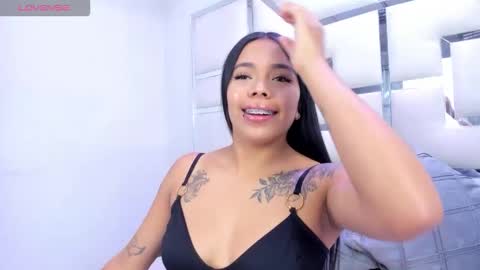 ZoeSwam online show from February 22, 11:20 am