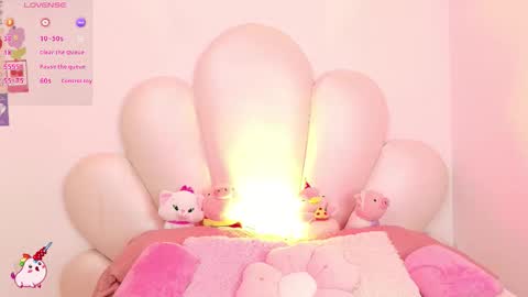 zoewillian online show from November 8, 12:55 am