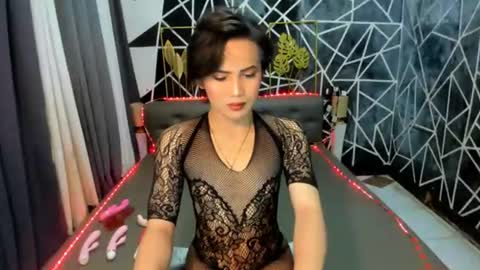 ZOEY ROOMS online show from August 2, 6:45 am