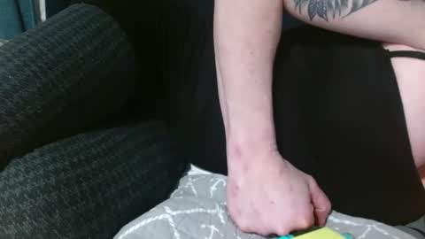 Snapshot of zoeyportland chatting on March 11, 6:52 am Zoey Portland online show from March 11, 6:52 am