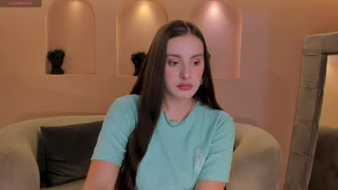 Snapshot of zoeywalker_ chatting on October 14, 11:33 am Zoey Walker online show from October 14, 11:33 am