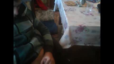 Snapshot of zoki961 chatting on December 19, 10:34 am zoki961 online show from December 19, 10:34 am