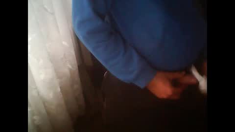Snapshot of zoki961 chatting on January 3, 10:31 am zoki961 online show from January 3, 10:31 am
