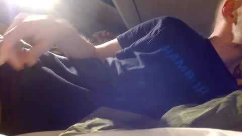 Snapshot of zolexthomas chatting on December 22, 8:47 pm zolexthomas online show from December 22, 8:47 pm