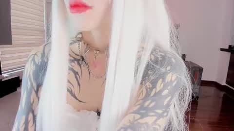 Snapshot of zombieeporcelainex chatting on March 14, 9:53 pm SOPHIE online show from March 14, 9:53 pm