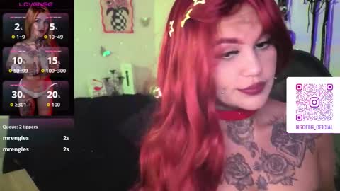 Snapshot of zooee_01 chatting on March 5, 9:22 pm Zoee online show from March 5, 9:22 pm