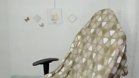 Alicie online show from February 15, 7:51 am