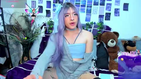Snapshot of zoren333 chatting on February 19, 1:34 am ZOREN online show from February 19, 1:34 am