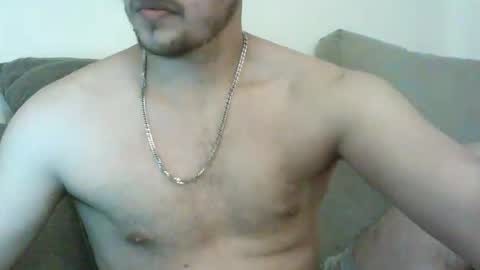 Roy online show from October 28, 7:16 pm