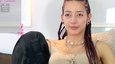 Violeta online show from May 13, 1:30 pm