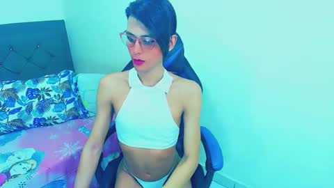 Snapshot of zulramth chatting on April 25, 12:46 am zulramth online show from April 25, 12:46 am
