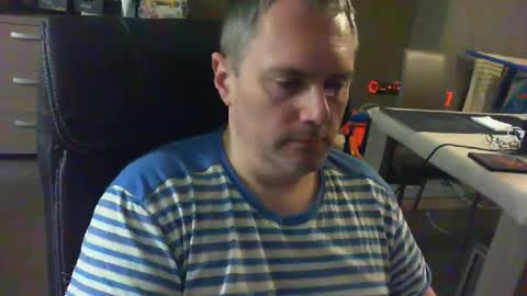 zultem online show from March 9, 5:11 am