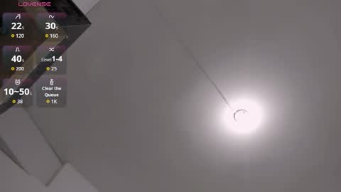 Snapshot of zulyjones chatting on September 19, 11:55 am Zuly online show from September 19, 11:55 am