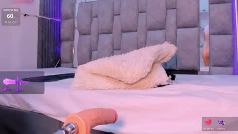 Zuly  online show from February 19, 1:18 pm