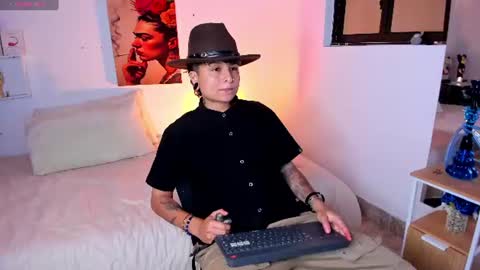 Zury Ramirez online show from June 16, 4:48 am