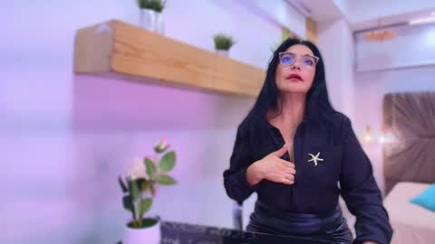 Zuzana21 online show from May 15, 1:18 pm
