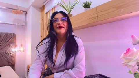 Zuzana21 online show from May 16, 12:59 pm