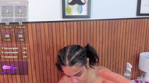 ZYLE online show from December 23, 9:38 am