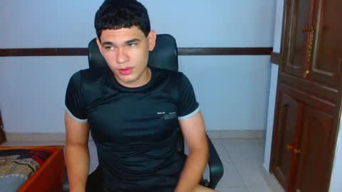 antonio felipe online show from May 17, 8:01 am