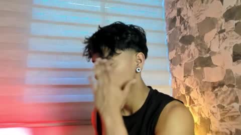 zyzz_1812 online show from March 21, 10:57 pm