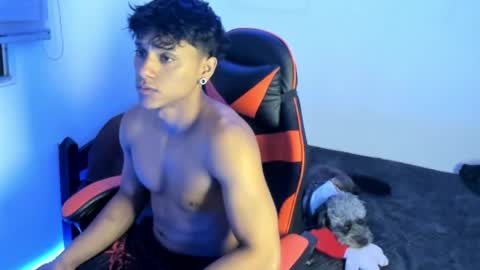 Snapshot of zyzz_1812 chatting on June 8, 2:34 am zyzz_1812 online show from June 8, 2:34 am