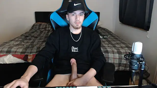 AlbanerYaro45 online show from February 11, 7:59 pm