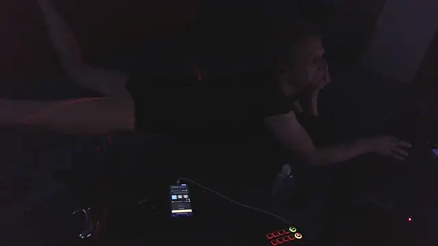 Snapshot of davidgntxxxxx chatting on October 26, 6:08 am davidgntxxxxx online show from October 26, 6:08 am