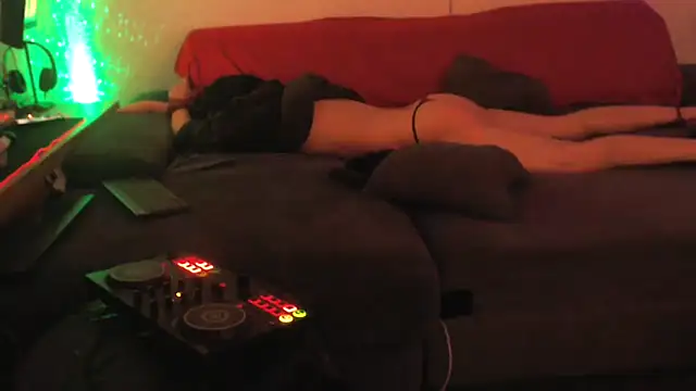 Snapshot of davidgntxxxxx chatting on October 26, 6:14 pm davidgntxxxxx online show from October 26, 6:14 pm