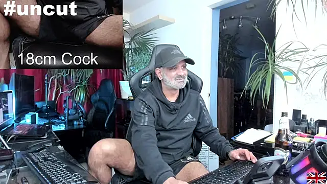OnlineBossUK online show from January 11, 12:01 am