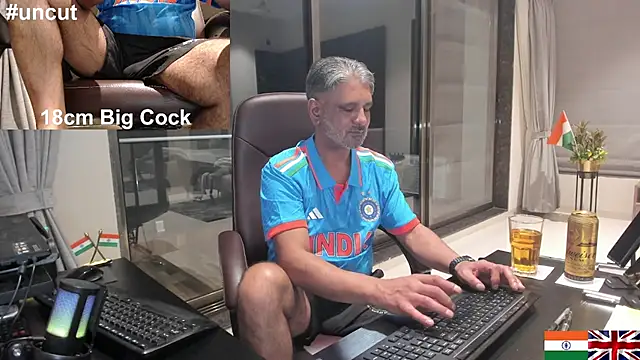 OnlineBossUK online show from January 27, 9:22 pm