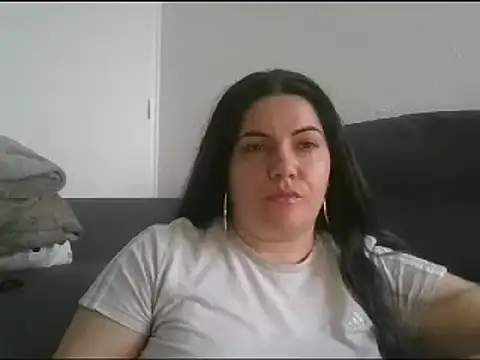 Squirtlady38 online show from February 4, 9:07 am