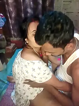 amritakk1298 online show from November 4, 5:45 pm