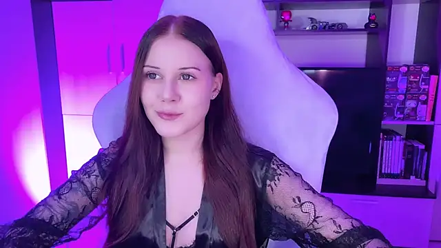Snapshot of jasminevine chatting on February 7, 2:50 am jasminevine online show from February 7, 2:50 am